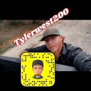 Meet your Posher, Tyler